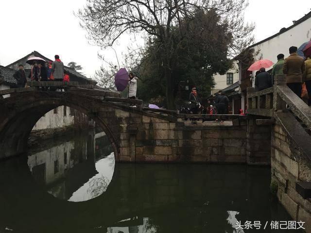 【社会治安重点工作专项行动】防范“百万保障”诈骗宣传走进学校、企业